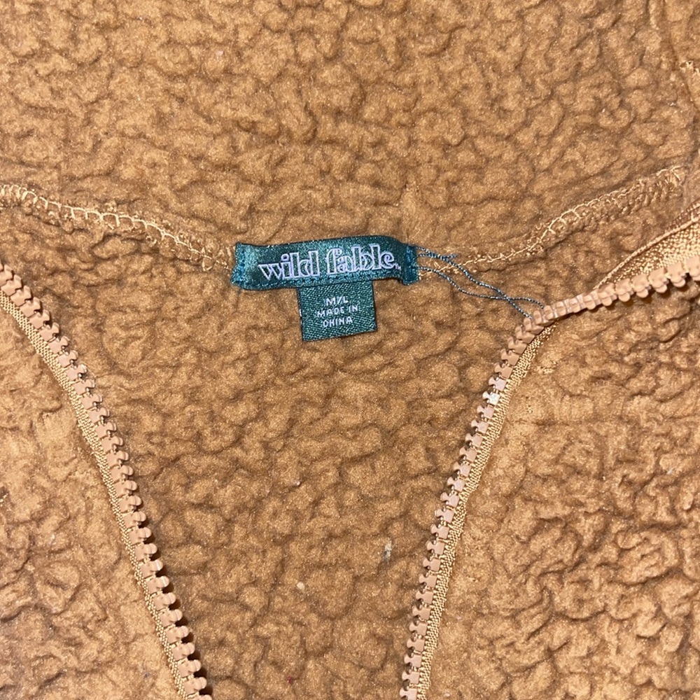 Target sweater - Picture 2 of 2